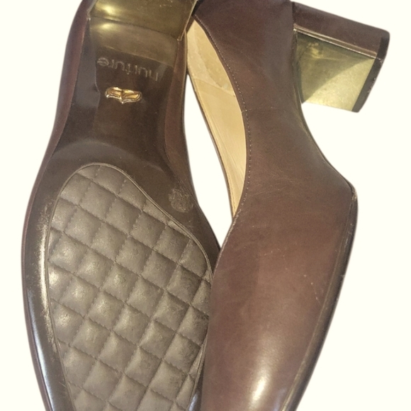 Nurture Brya Women's Classic Brown Leather Cushioned Insole Pumps Sz 8 1/2 M - Picture 5 of 9